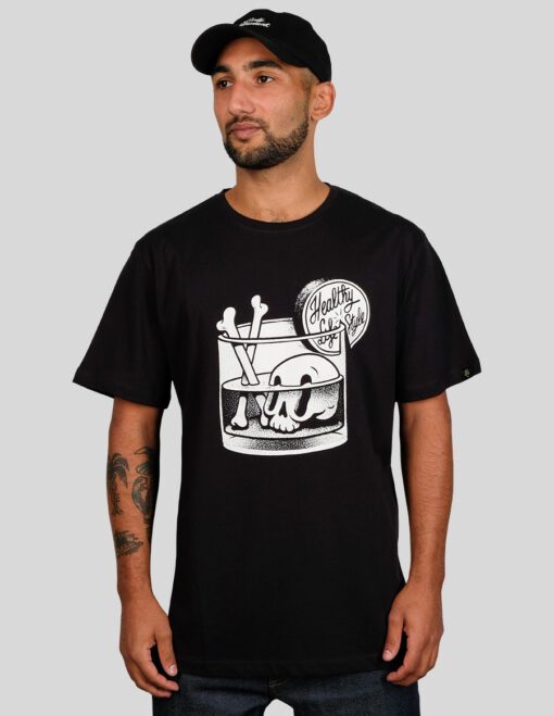 Camiseta THE DUDES manga corta para hombre HEALTHY LIFE STYEL black Ref. 11008614-FW21 negra calavera