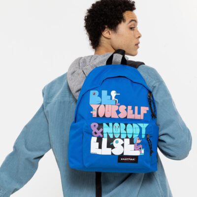 MOCHILA EASTPAK Padded Pak'r® 24 litros EK620U77 Jeremyville Placed azul Be Your Self