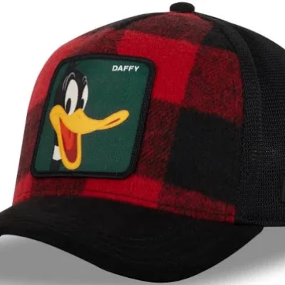 Gorra superheroes CAPSLAB Looney Tunes Daffy CL/LOO/1/PCT/LUM negro y rojo