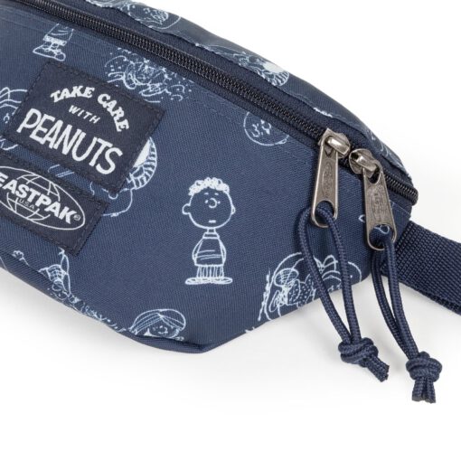 Riñonera clásica Eastpak Springer 2 litros EK0747O0 PEANUTS NAVY azul marino con estampado