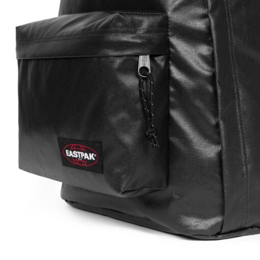 MOCHILA EASTPAK Out Of Office 27 litros con bolsillo para portátil EK7679J7 GLOSSY BLACK negro brillante