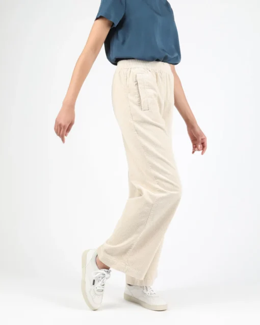 Pantalón WEMOTO de pana para mujer CODY Ref. 242.707-528 natural-beige