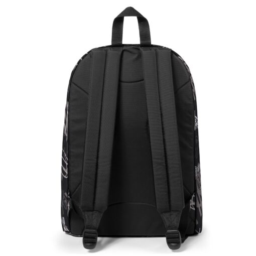 MOCHILA EASTPAK Out Of Office 27 litros con bolsillo para portátil EK767 2Q6 STREETTAGSBLACK negro estampado gris