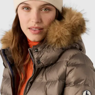 Chaqueta Jott de plumas pato Mujer con capucha de pelo GRAND FROID FW24WDOW66 PERLE 808 Taupe