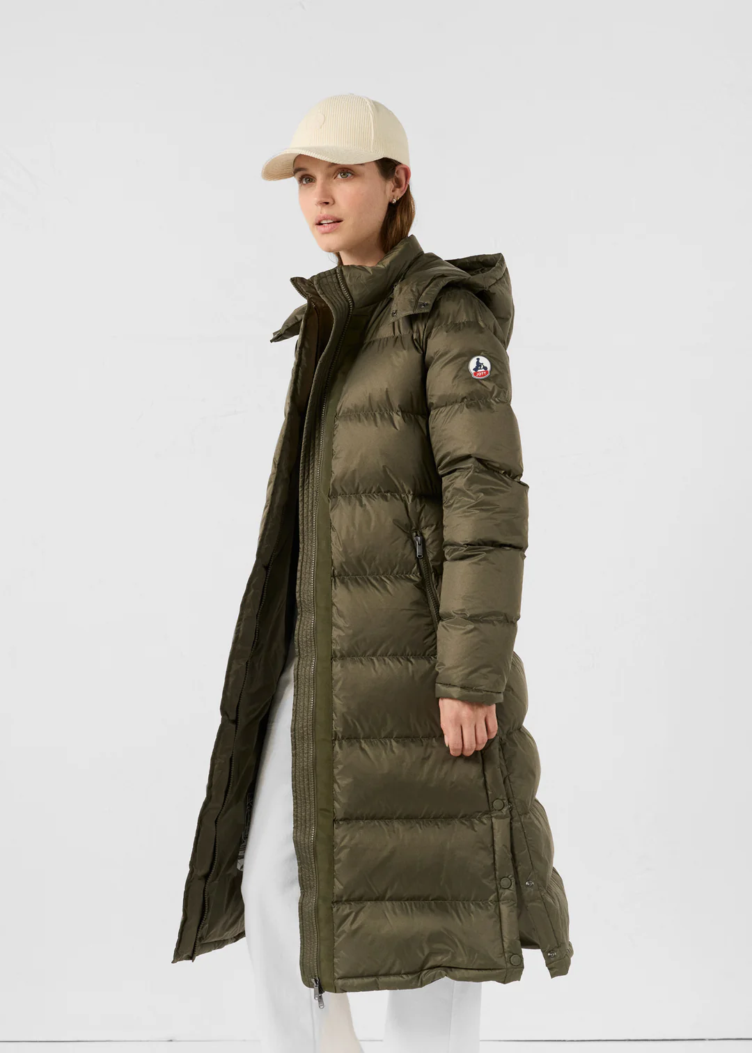 Chaqueta-Karachi-Grand-Frio-Jott 1 Chaqueta capucha pelo Jott de pluma Mujer GRAN FRÍO KARACHI FW22WPAR04-255 army - verde khaki