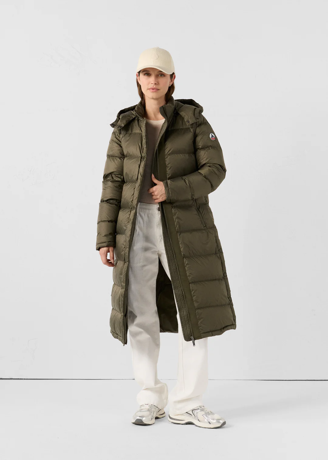Chaqueta-Karachi-Grand-Frio-Jott 2 Chaqueta capucha pelo Jott de pluma Mujer GRAN FRÍO KARACHI FW22WPAR04-255 army - verde khaki