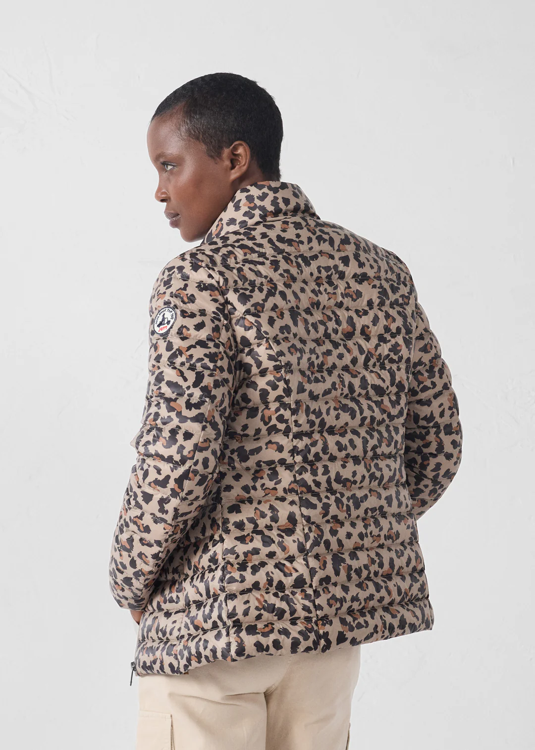 chaqueta-cha-jott4 Chaqueta Jott de plumas pato sin capucha Mujer CHA WDOW212582-81A Leopard beige print